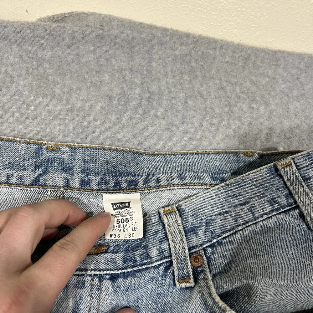 Levis item flawed